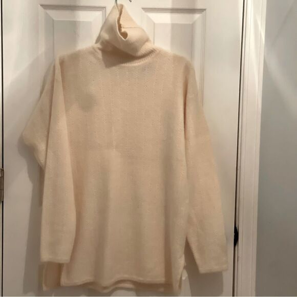 SK Jessica Tierney Cream Knitted Boho Turtleneck Sweater - Picture 1 of 5